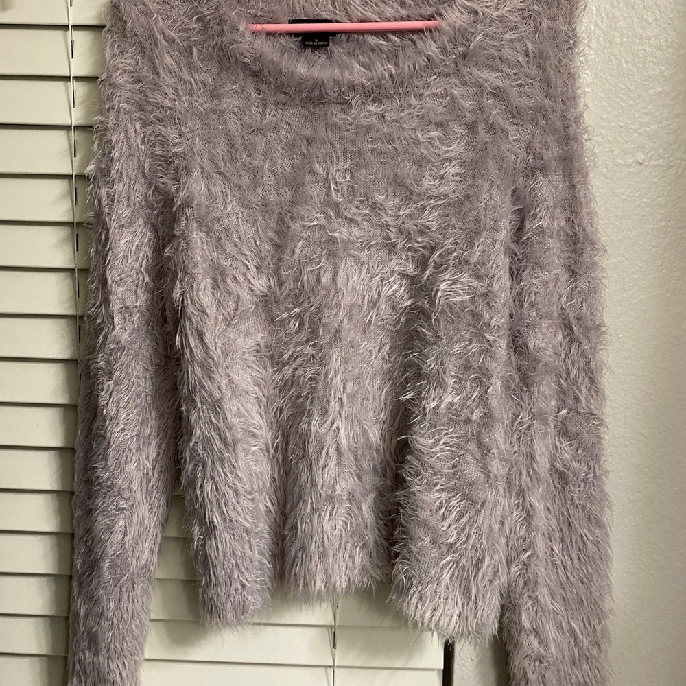 Long sleeve sweater